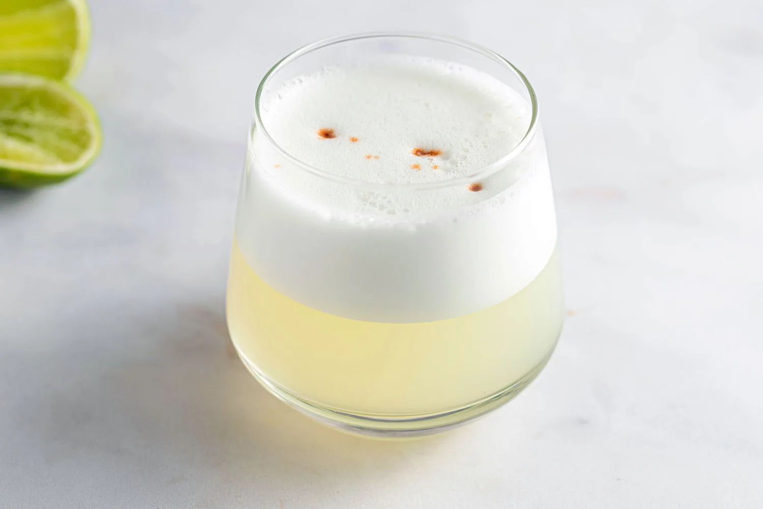 rhubarb-and-custard-sour