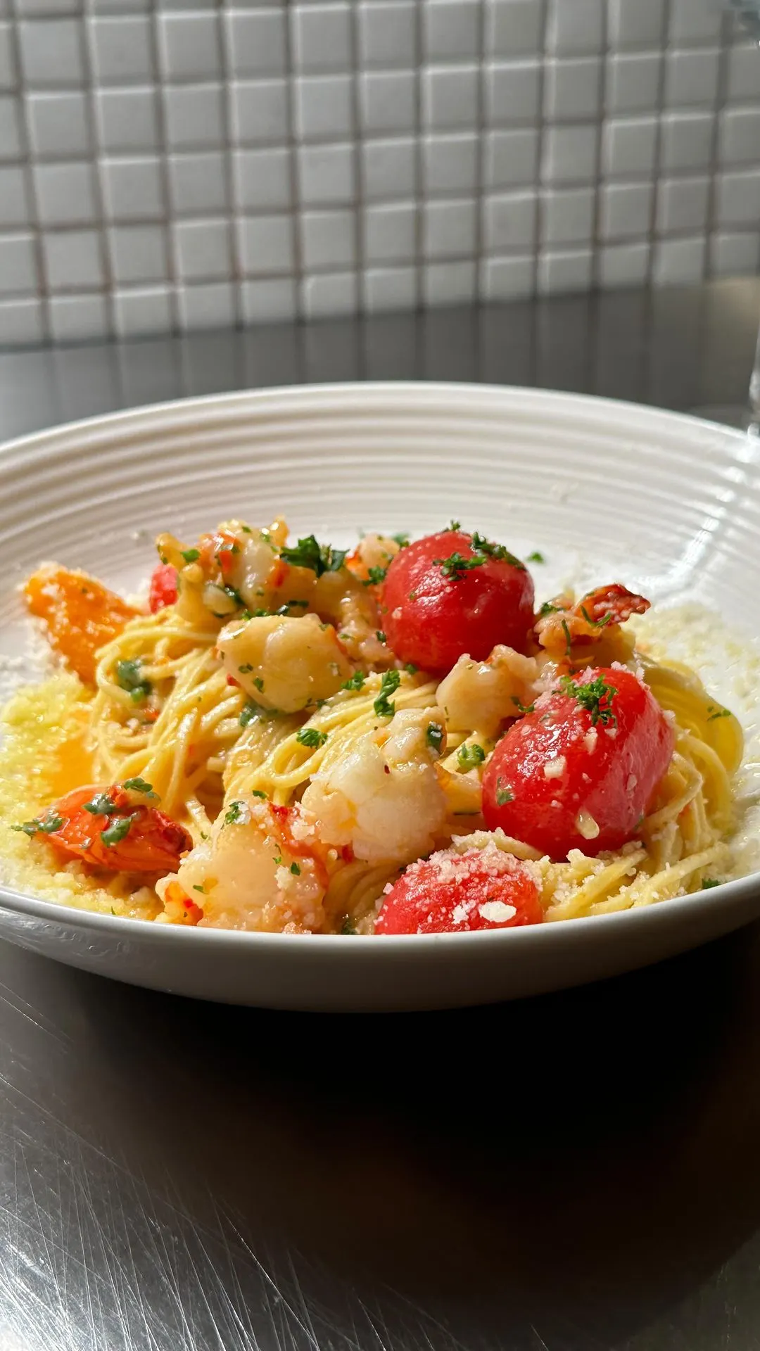 easy-prawn-and-cherry-tomato-pasta