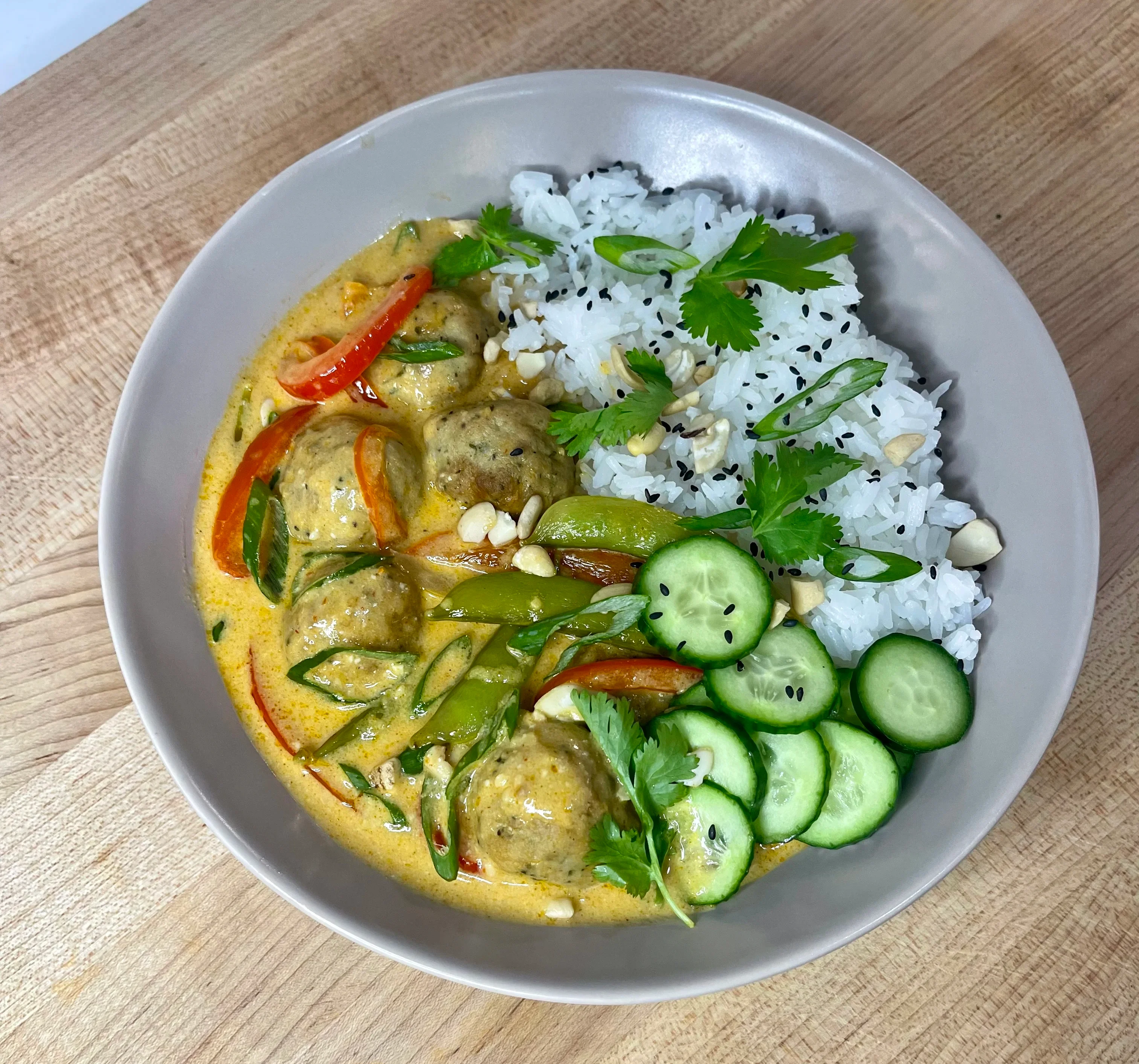 thai-red-curry-meatballs