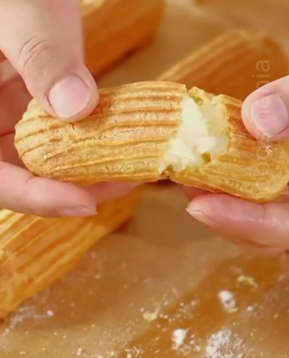 cream-puffs-extravaganza:-indulge-in-sweet-clouds-of-delight!