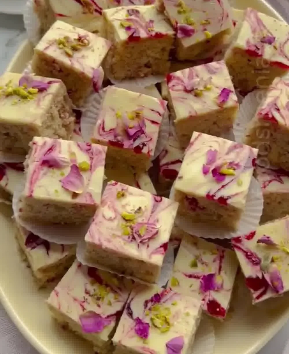 raspberry-white-chocolate-cookies:-a-symphony-of-sweet-delights!