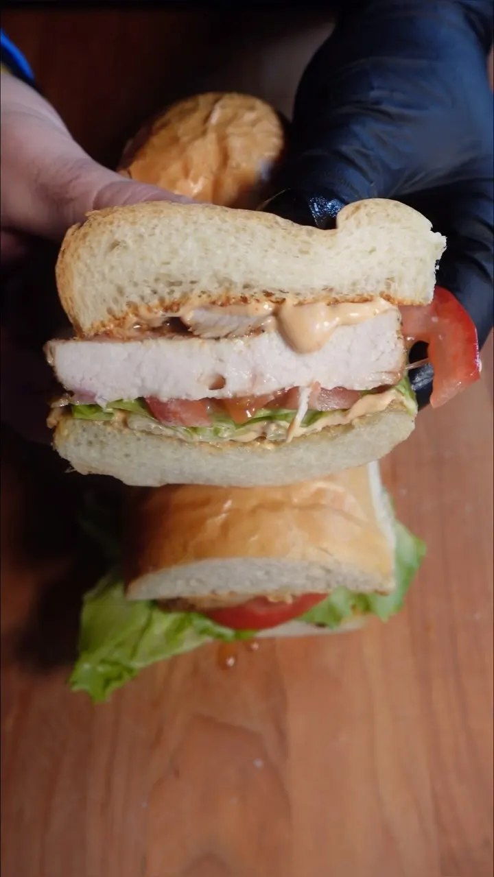 chicken-blt-sandwich
