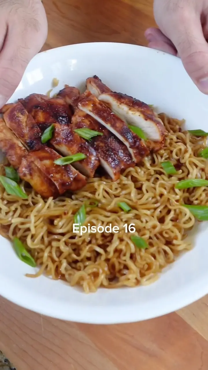 spicy-chicken-and-ramen-noodles
