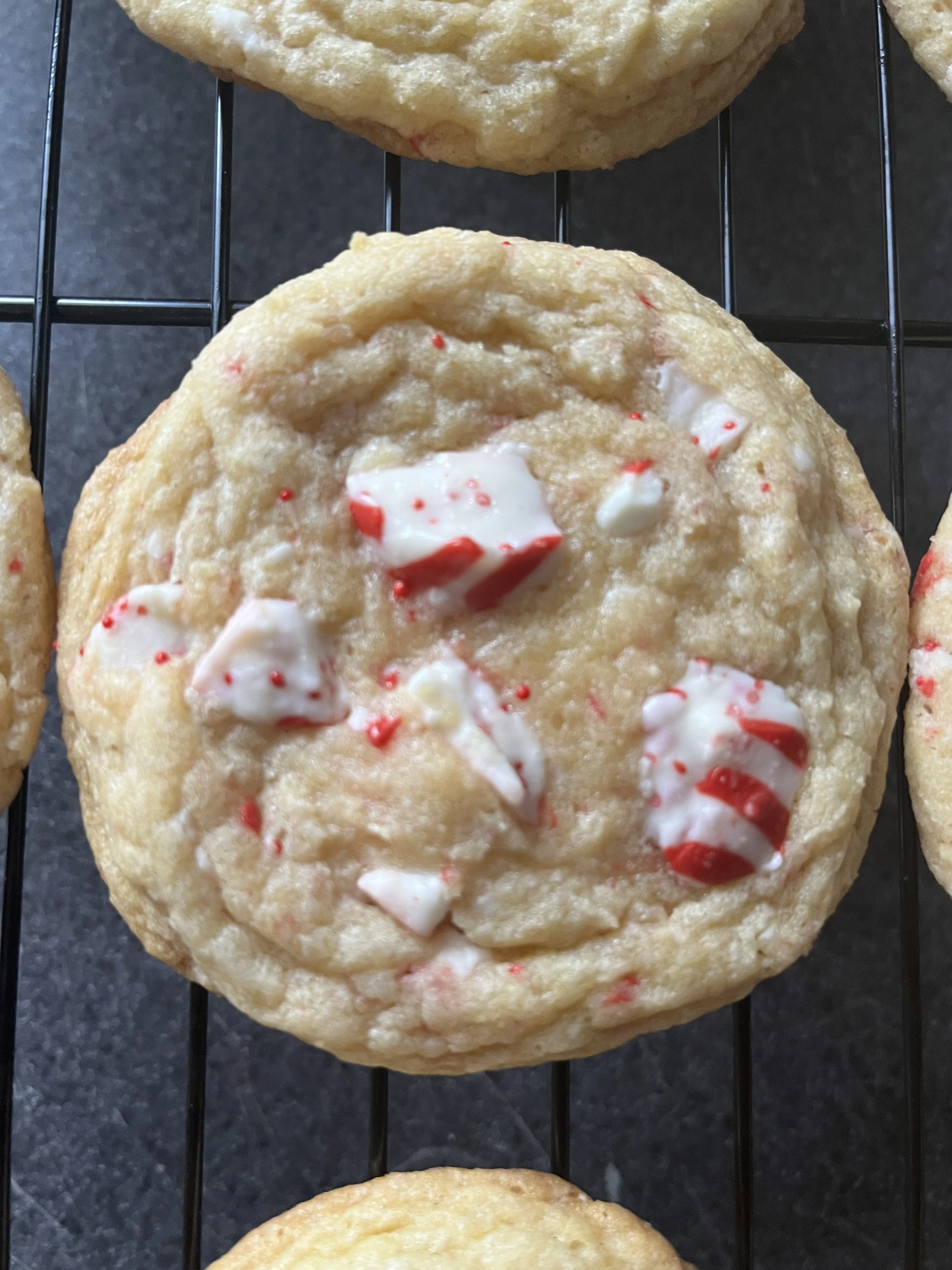 white-chocolate-candy-cane-cookies