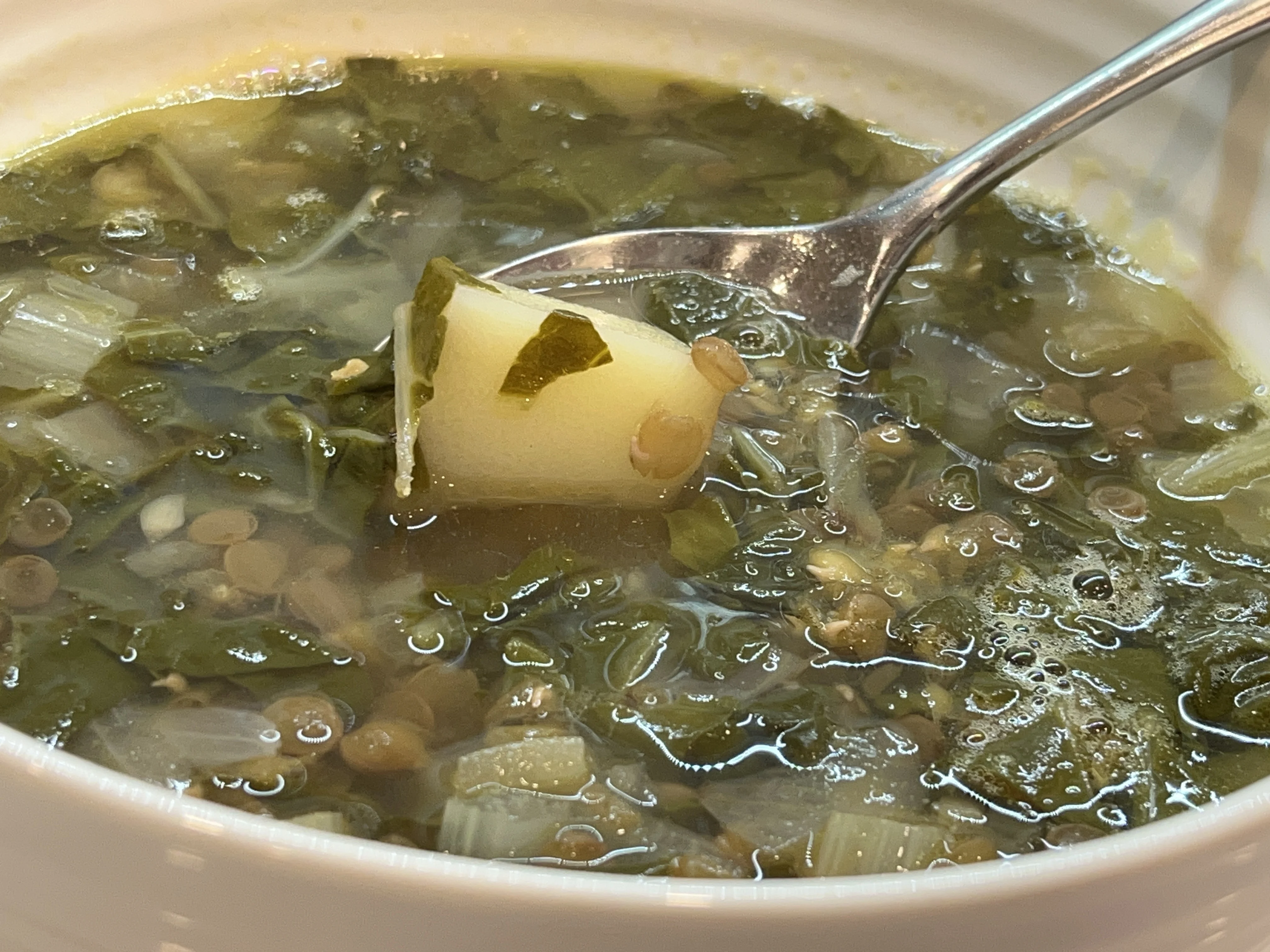 adas-bi-hamod-(lemony-lentil-soup)