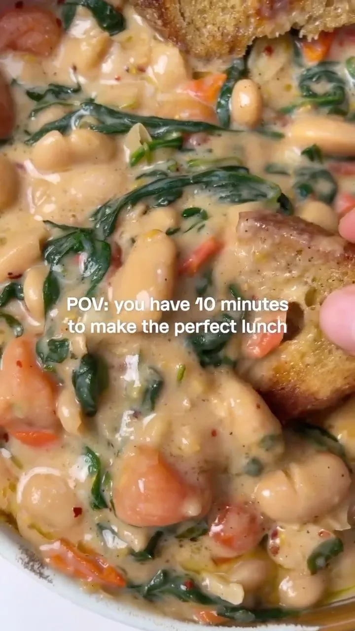 creamy-butter-bean-and-tomato-soup