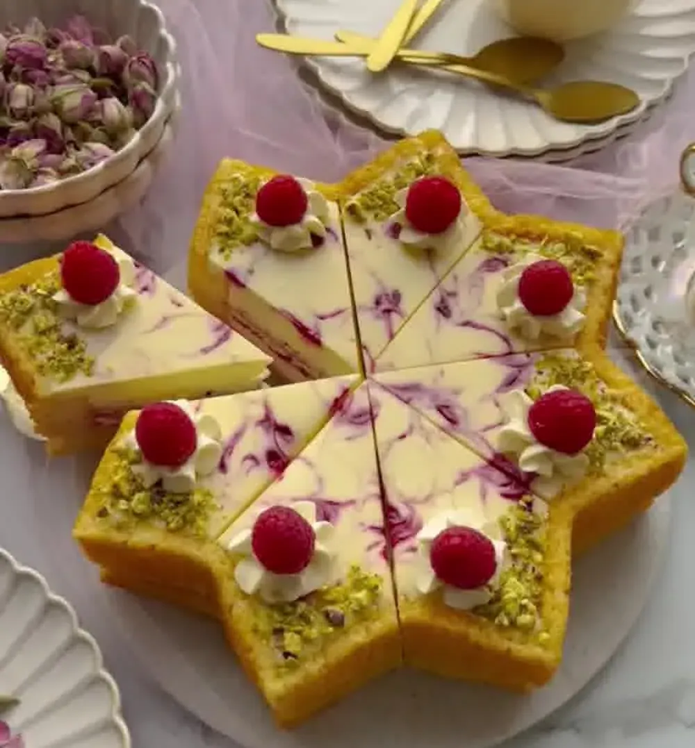 raspberry-cheesecake:-a-sweet-symphony-of-flavours!