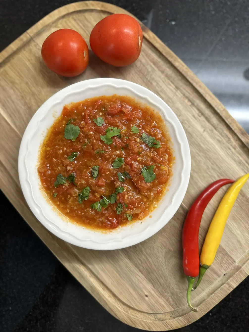qalayet-bandora-jordanian-sauce