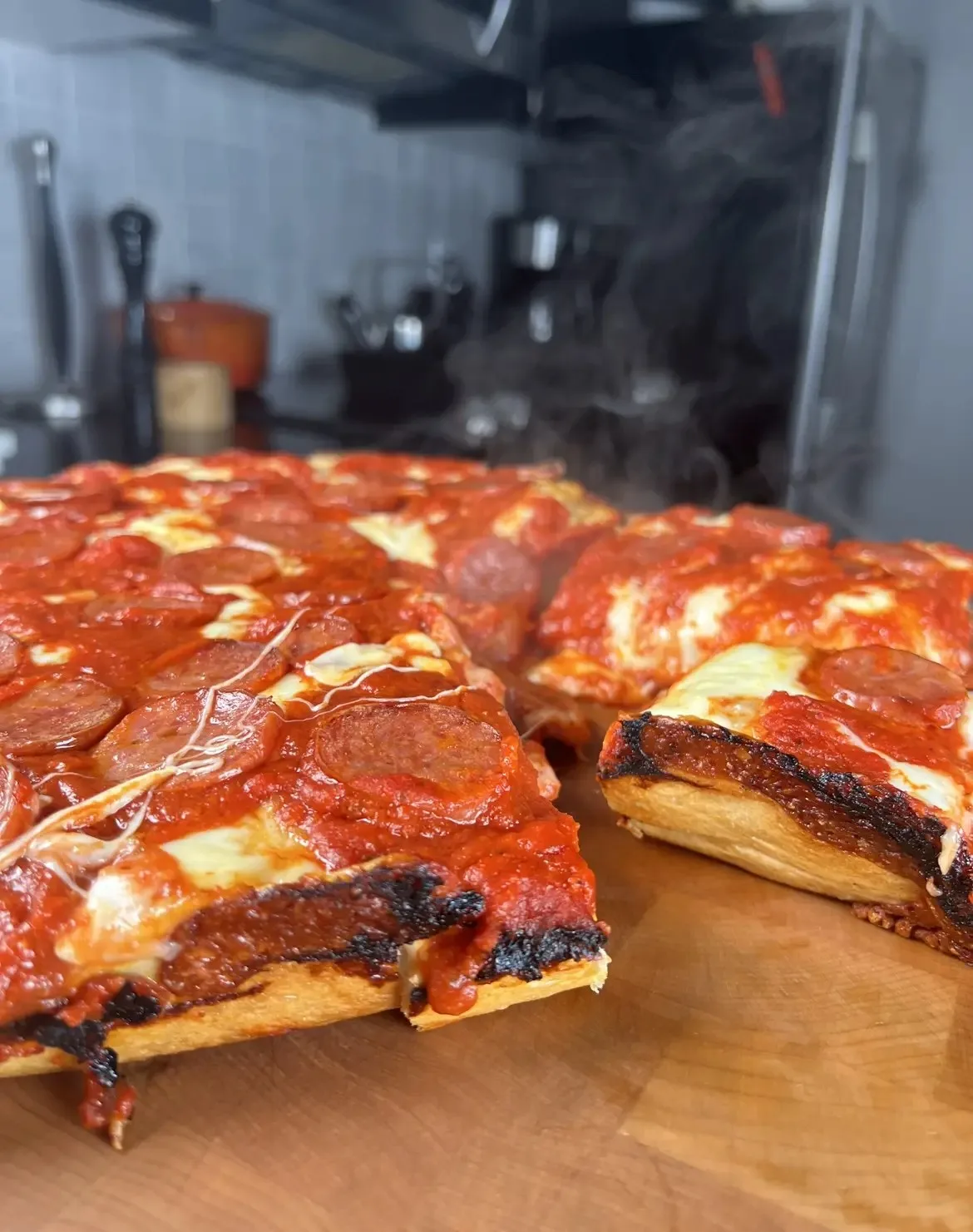 detroit-style-pizza