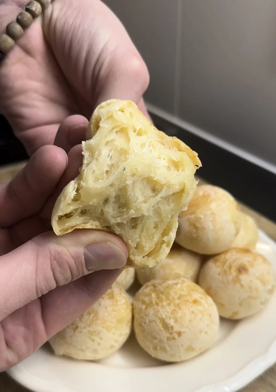 pao-de-queijo-brazilian-cheese-bread