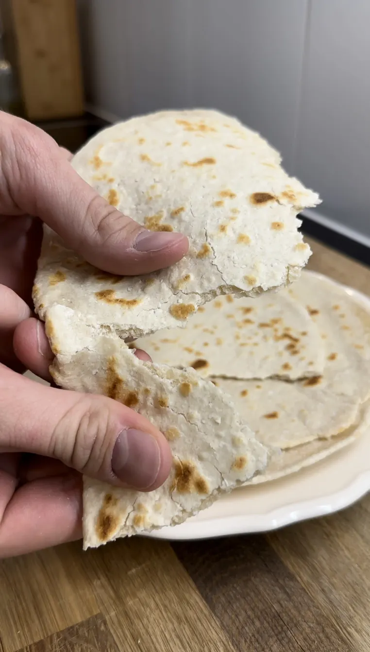 huni-roshi-coconut-flat-bread