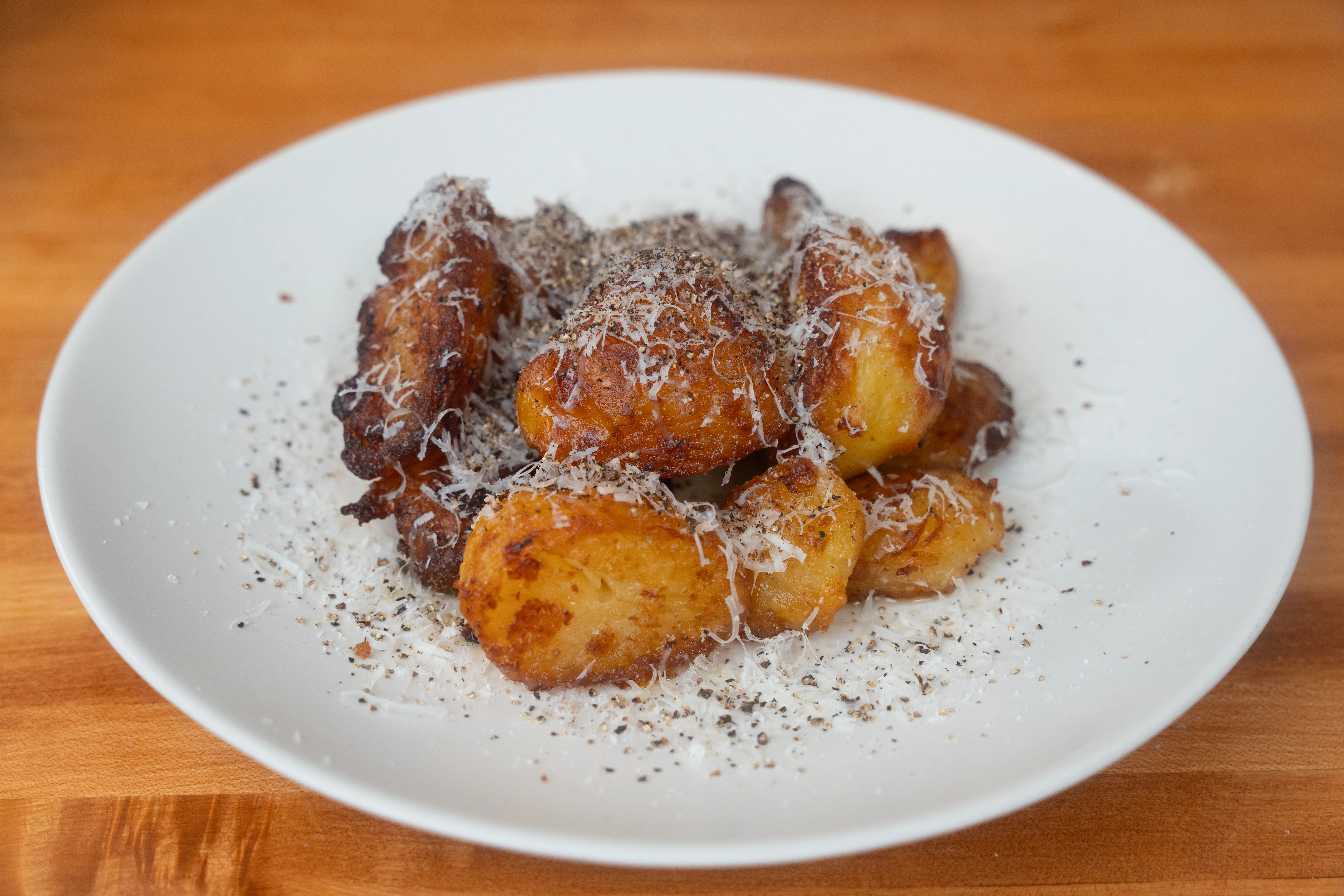 cacio-e-pepe-roast-potatoes