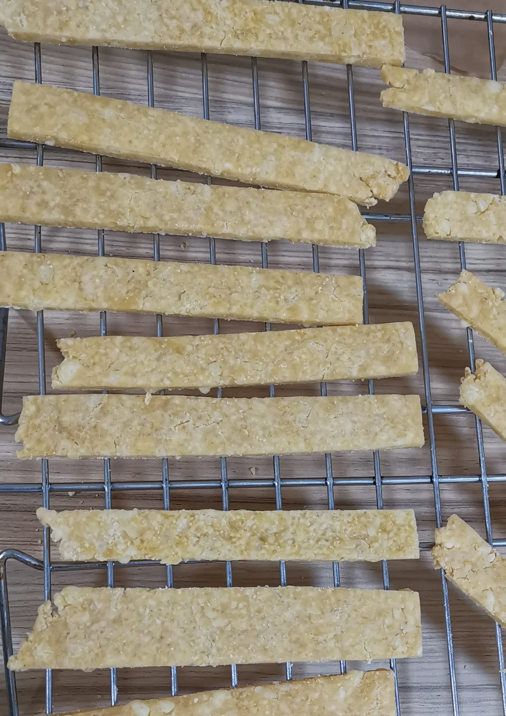 top-14-free-savoury-straws