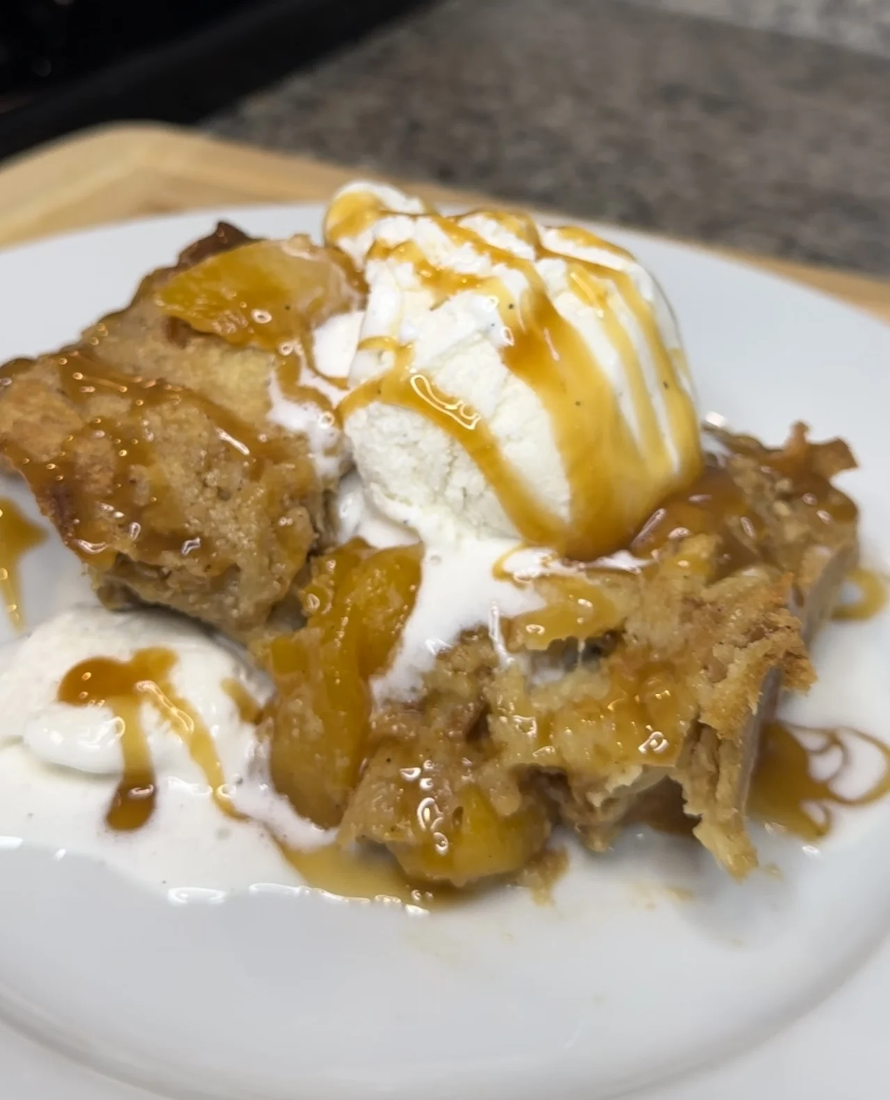 peach-cobbler-bread-pudding