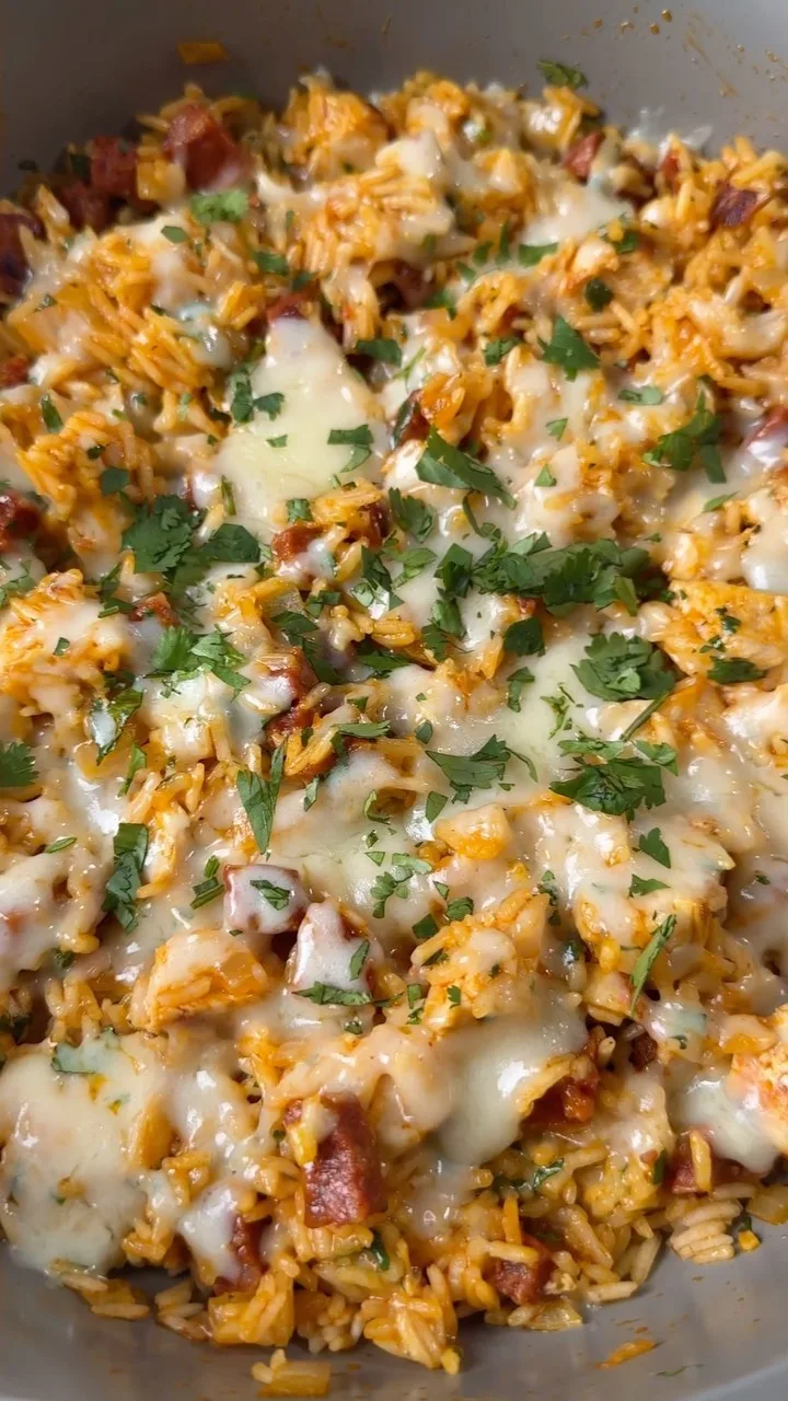 cheesy-chicken-chorizo-rice