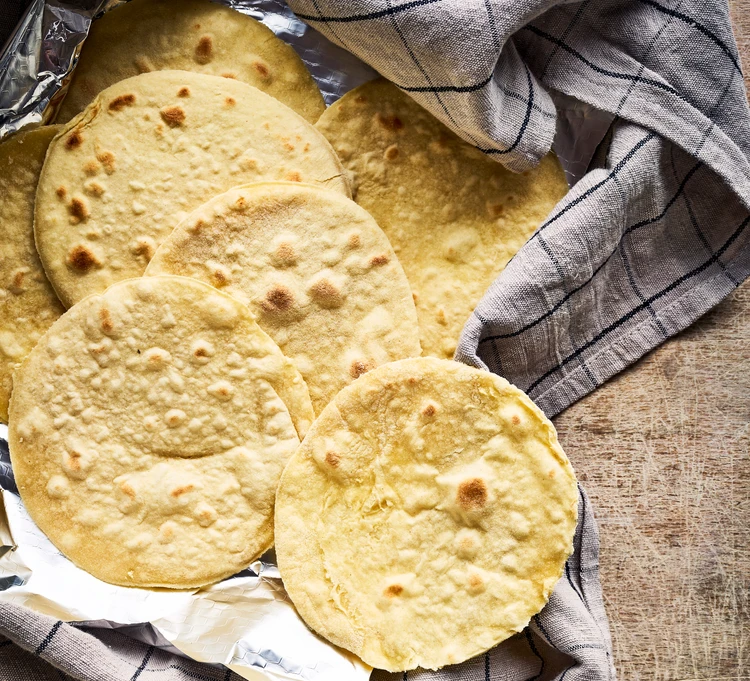 homemade-corn-tortillas