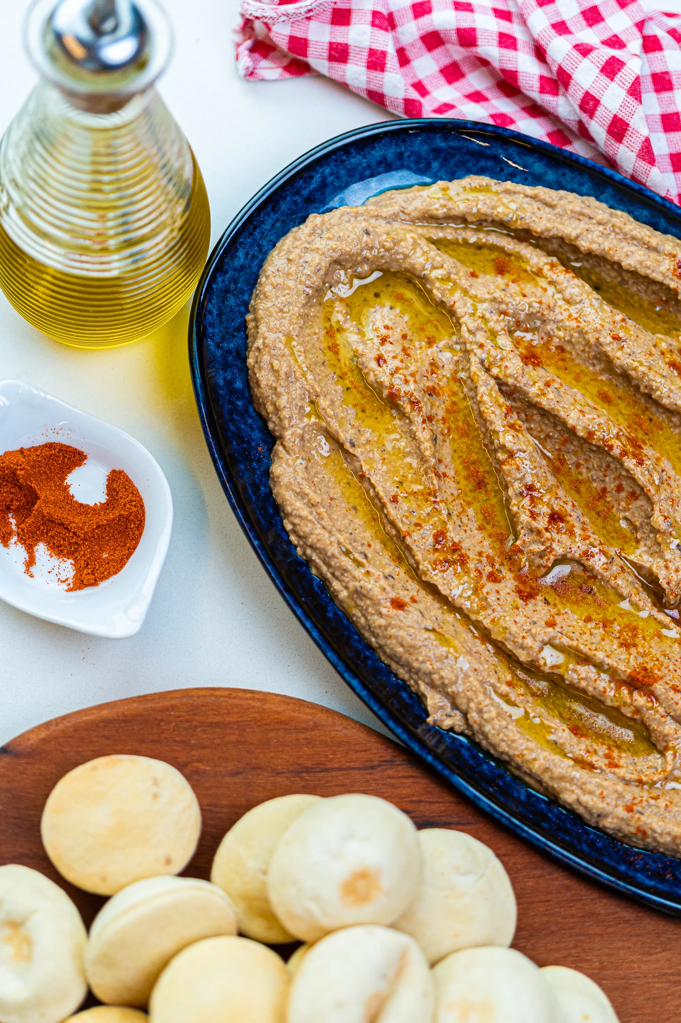 hummus-de-azeitonas-pretas