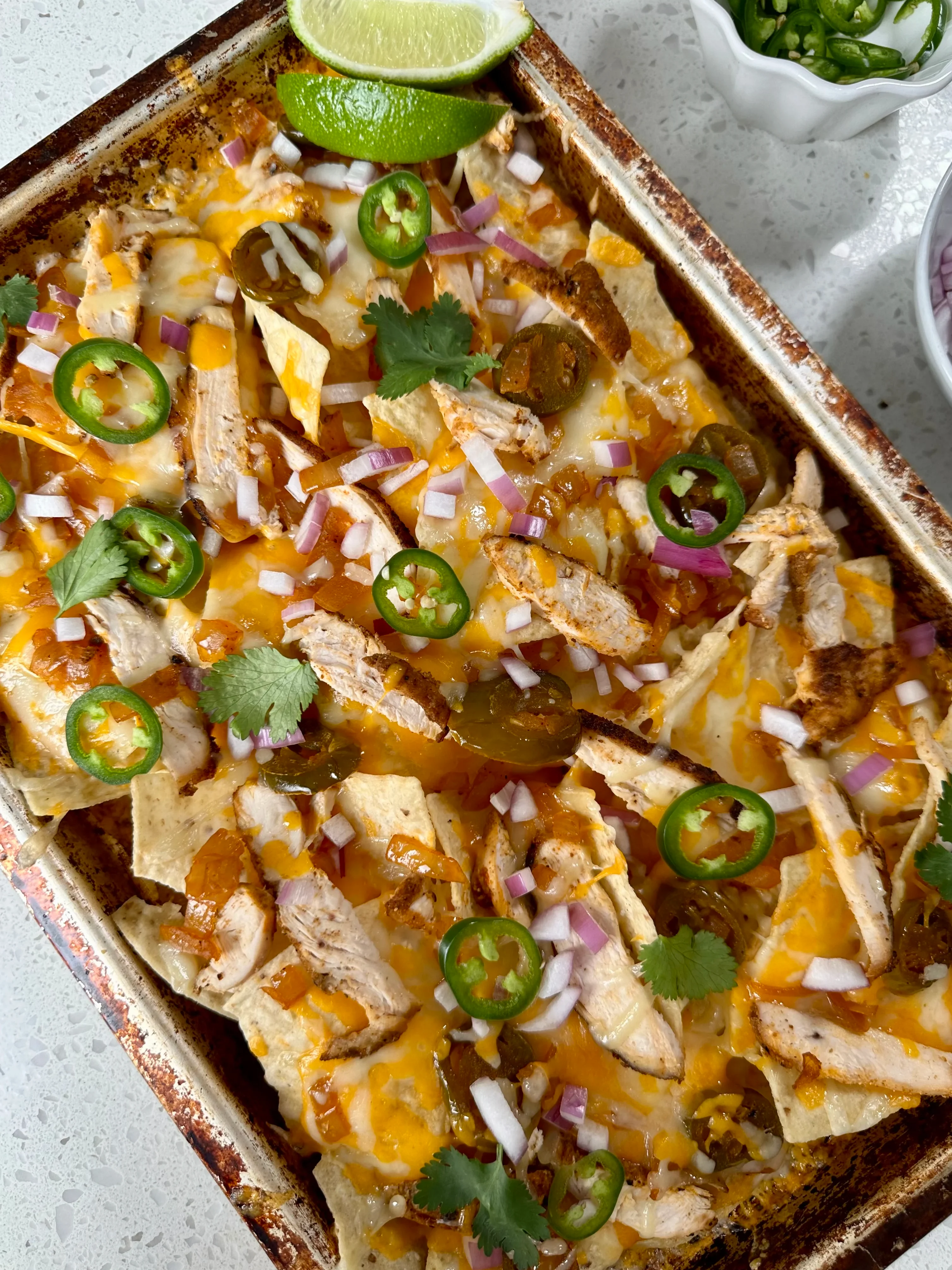 jalepeno-chicken-nachos