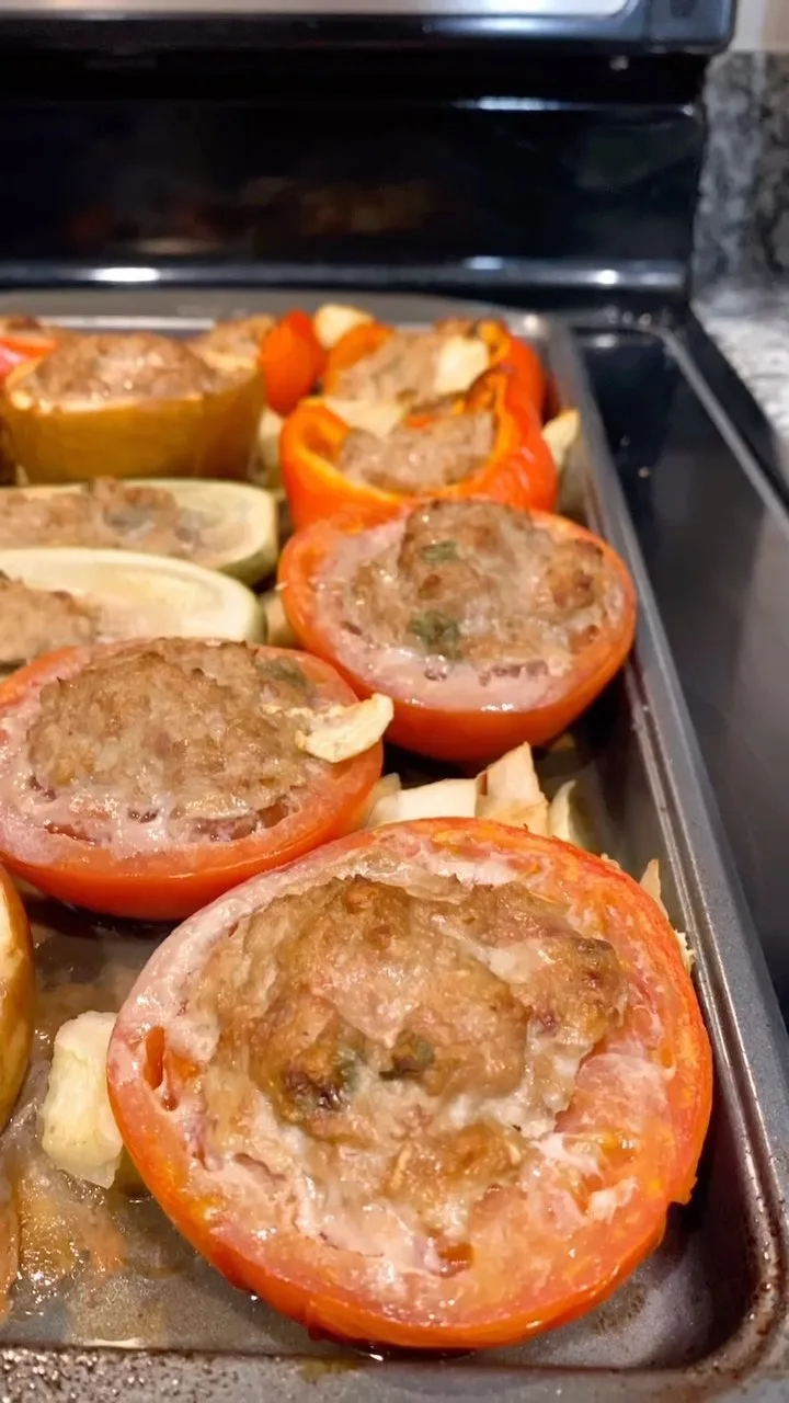 vegetables-stuffed-with-ground-beef-and-spices