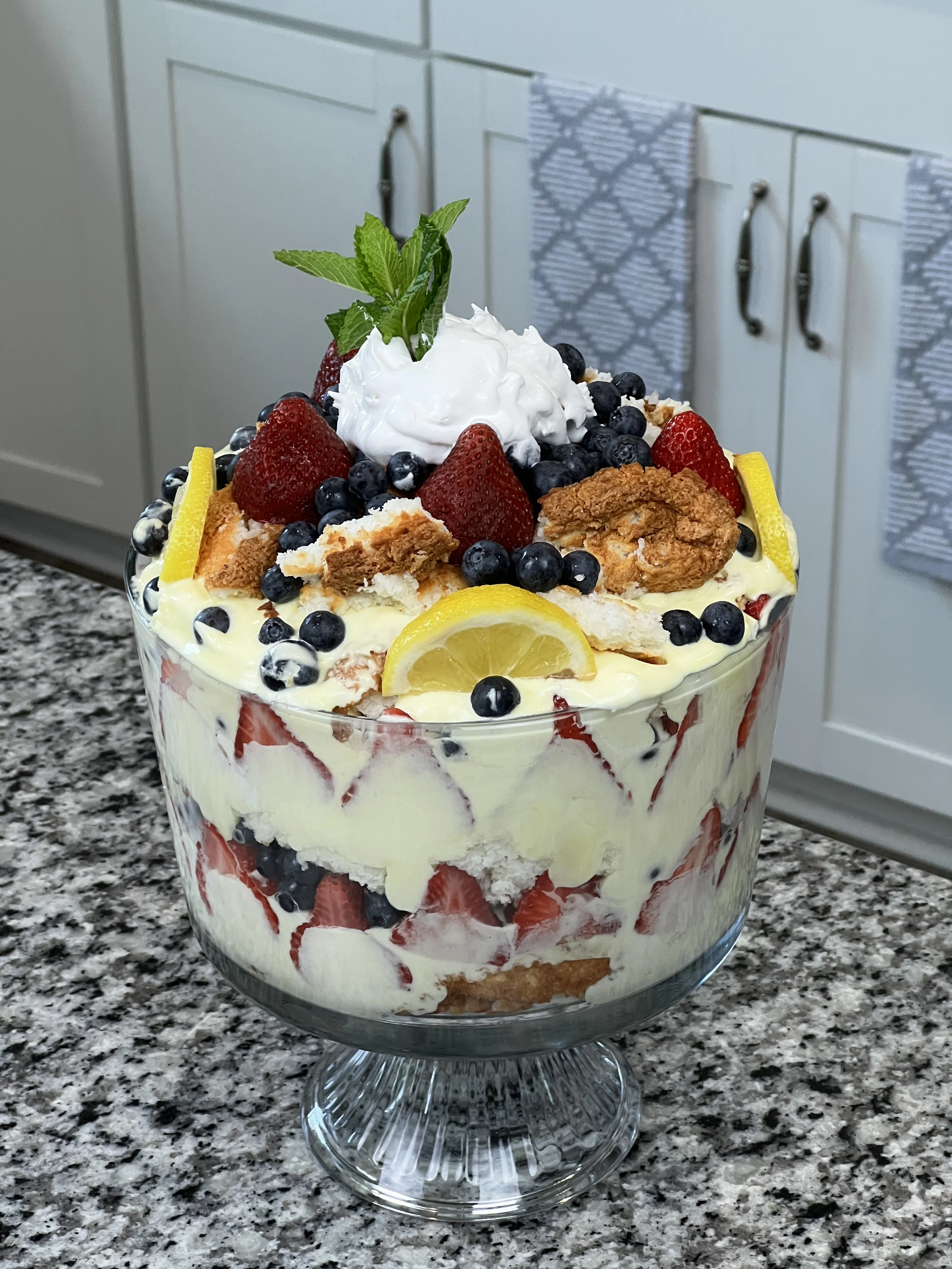 lemonberry-trifle