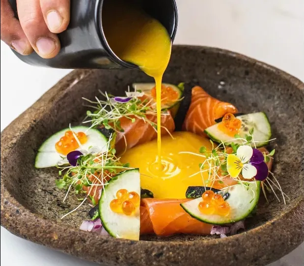 tiradito-de-salmon-salmon-tiradito