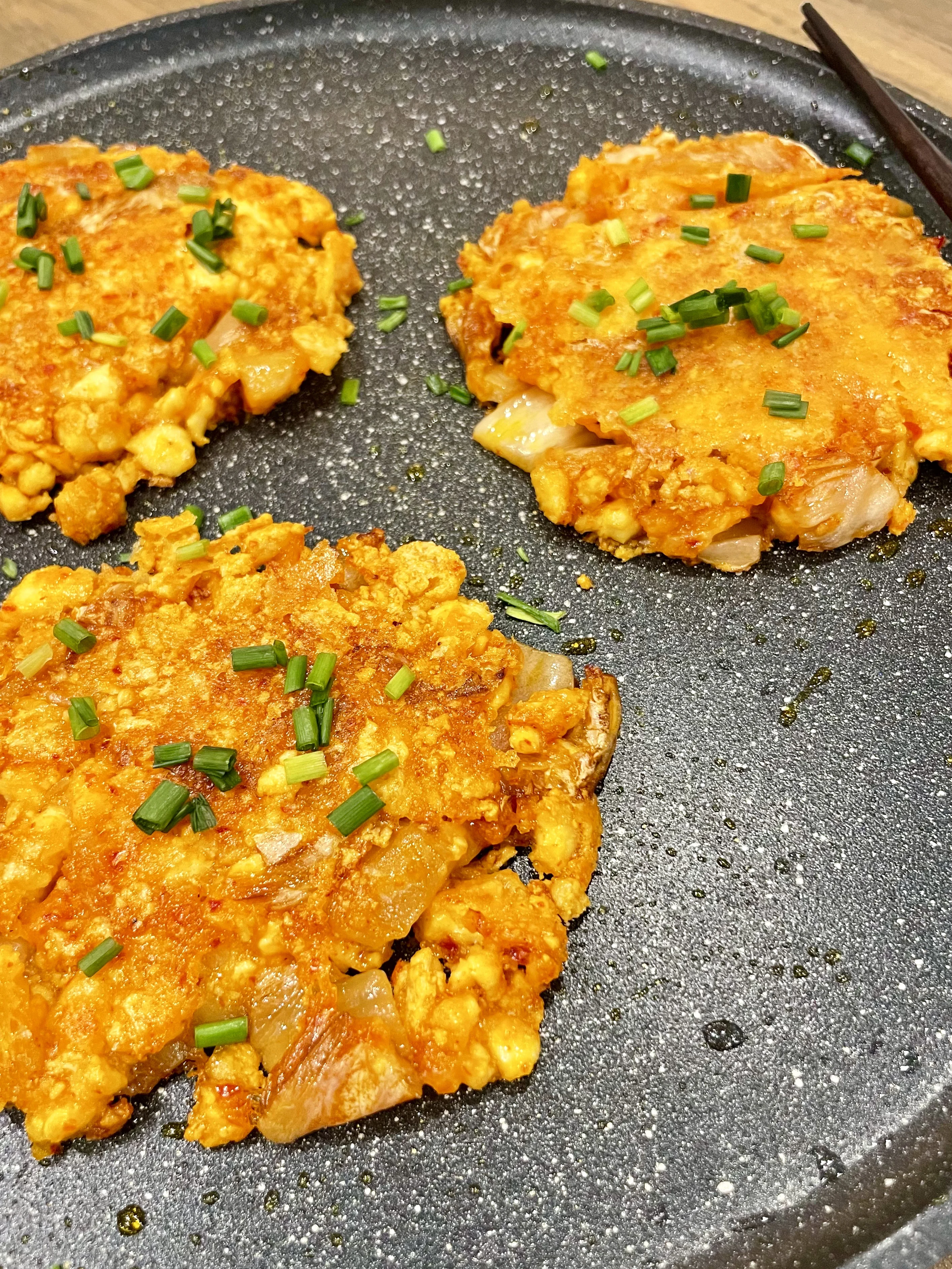 cheesy-tofu-and-kimchi-pancake