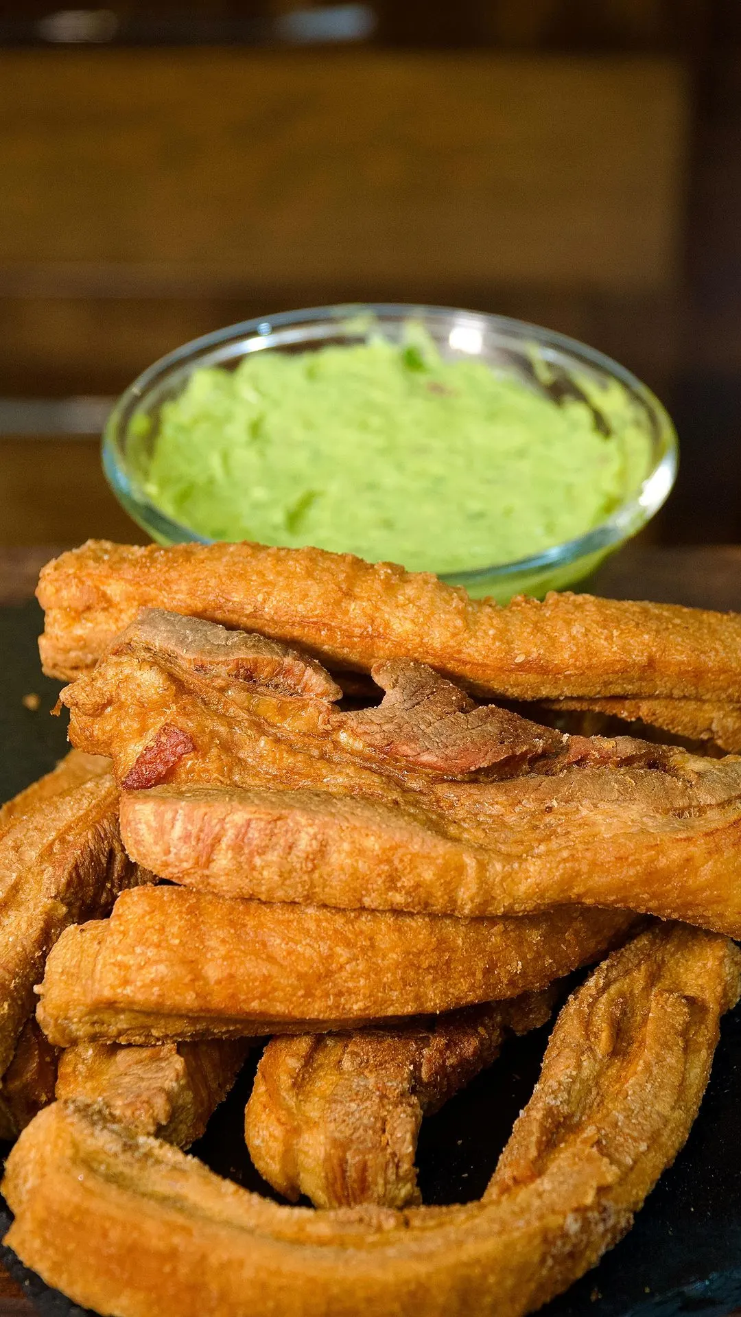 chicharron-and-creamy-guacamole