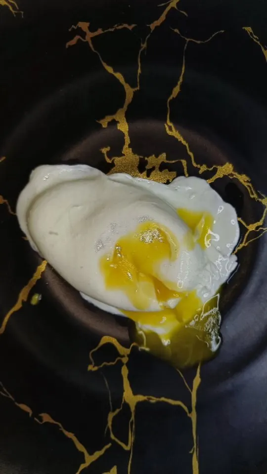 perfectly-poached-egg-by-masterchef