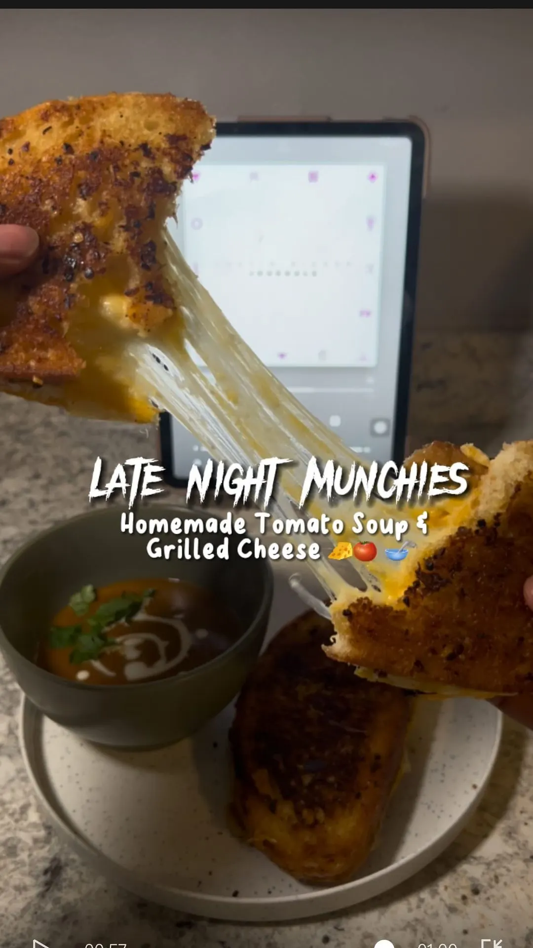 homemade-grilled-cheese-and-creamy-tomato-soup