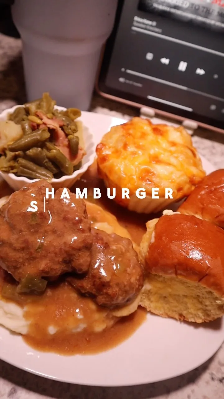 hamburger-steak-dinner