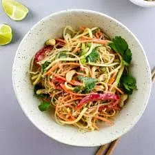 spicy-raw-pad-thai-(6g-net-carbs)