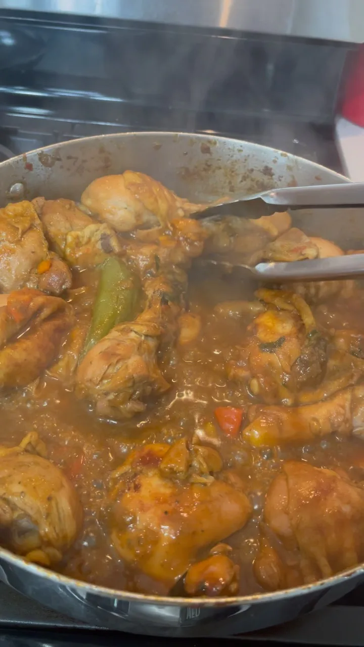 dominican-style-pollo-guisado