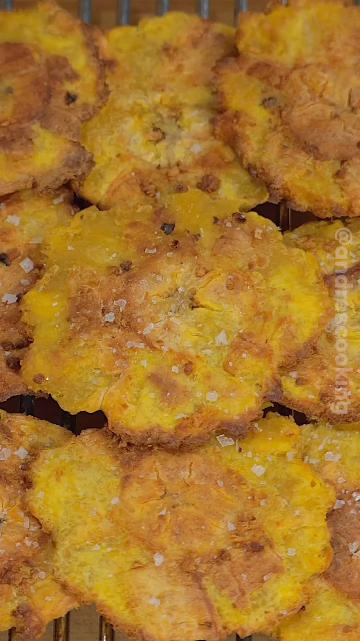 tostones-en-freidora-de-aire-tostones-in-air-fryer
