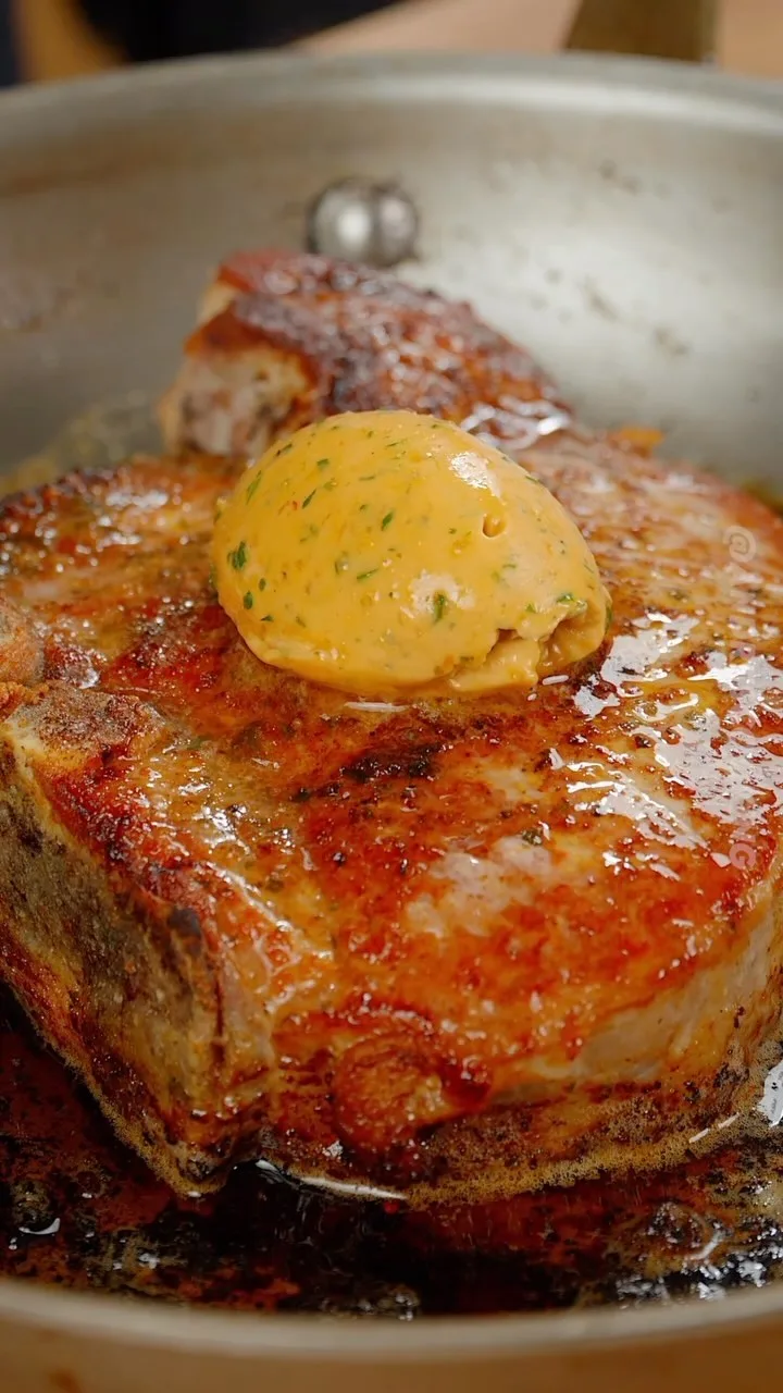 mantequilla-alinada-con-rabano-picante-seasoned-butter-with-horseradish