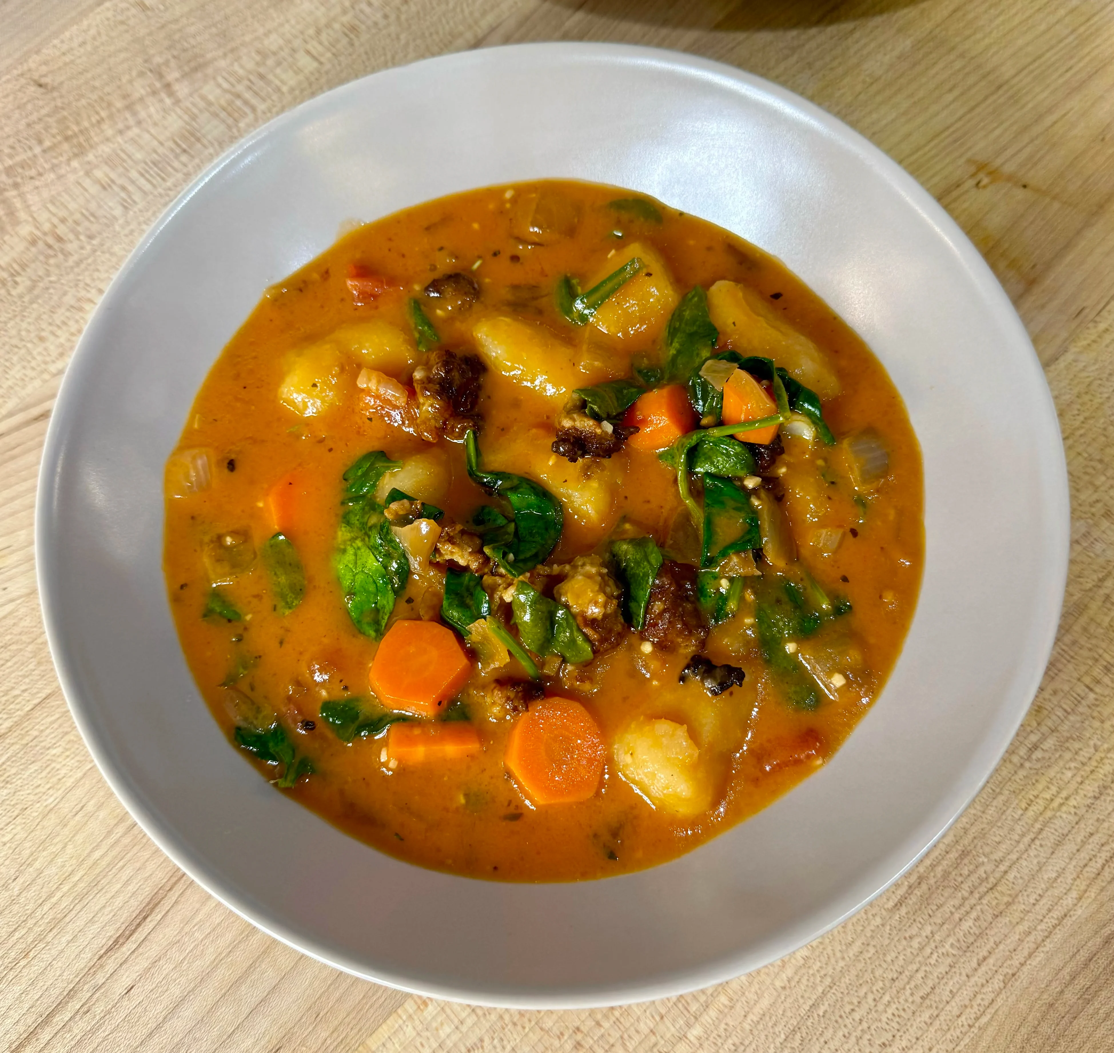 creamy-tomato-sausage-and-gnocchi-soup