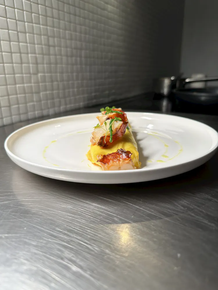 luxurious-lobster-prawn-omelette