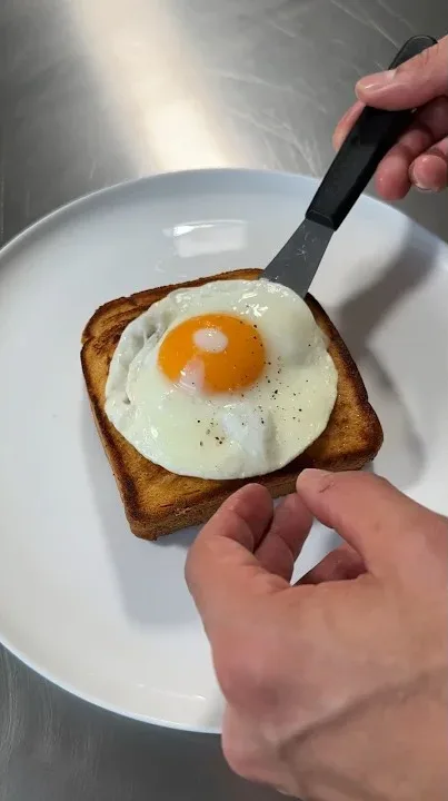 brunch:-croque-madame