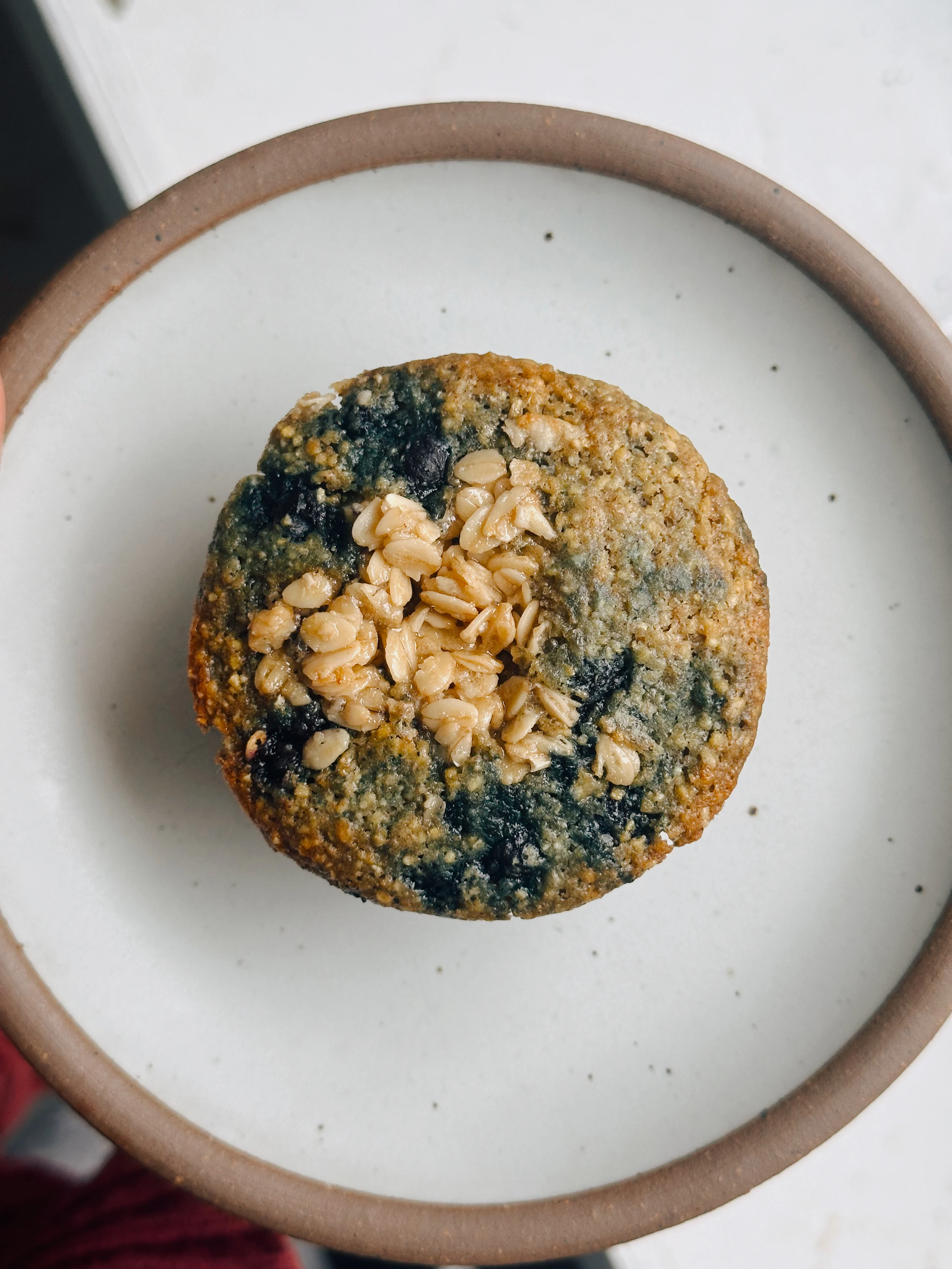 guilt-free-sourdough-blueberry-and-oat-core-muffins