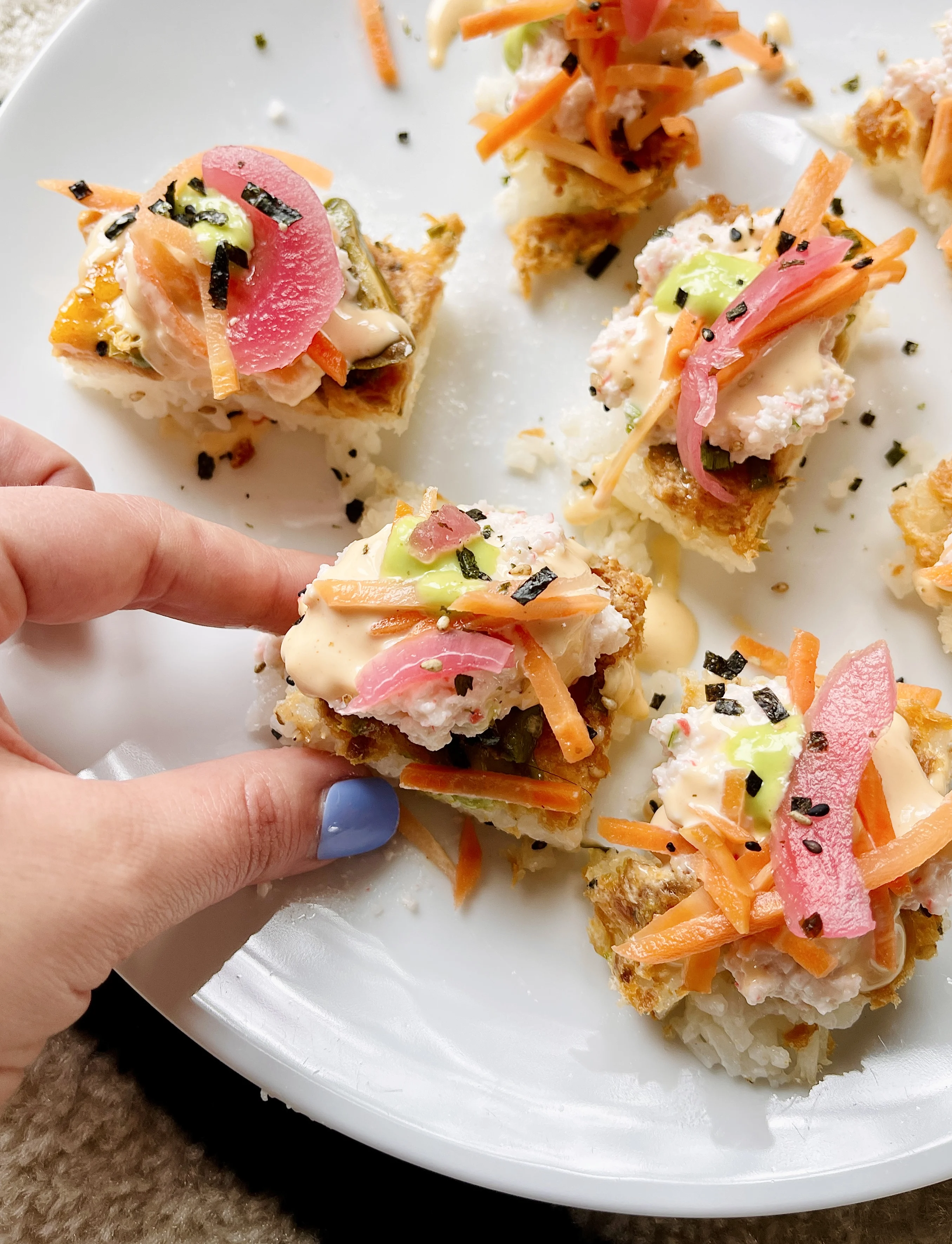 smoked-salmon-"sushi"-bites