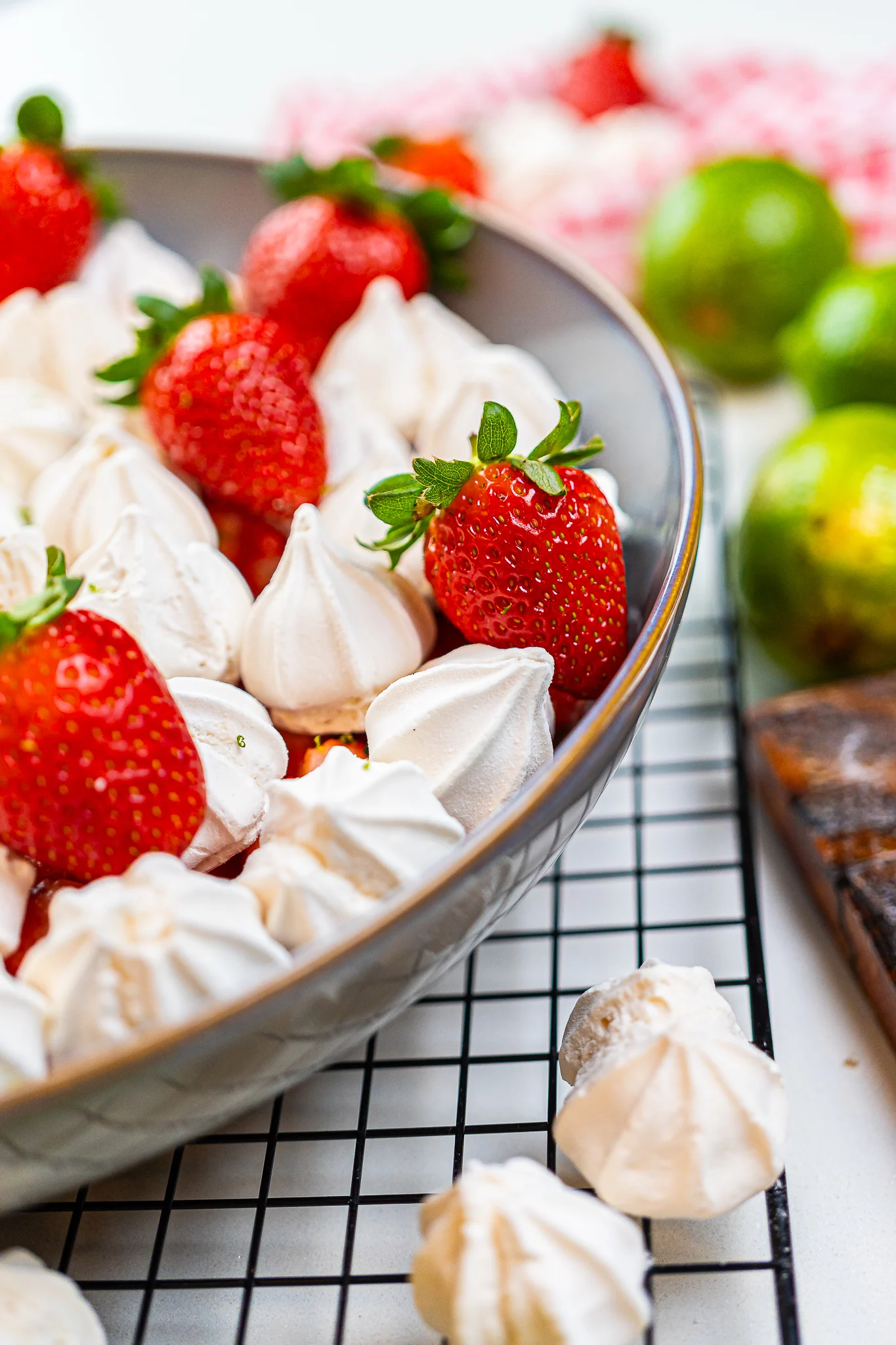 mousse-de-limao-com-morango