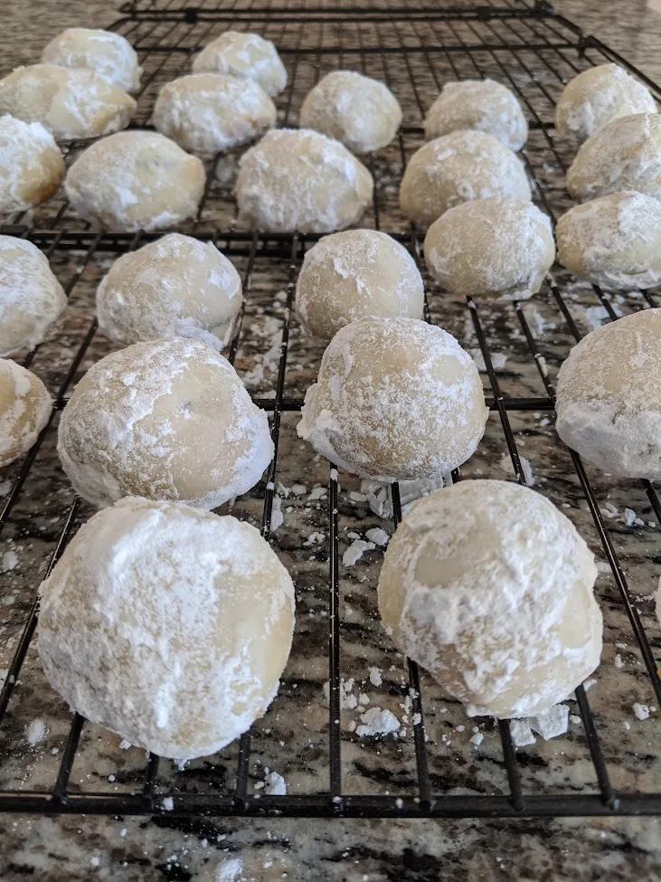 memaw-campbell-russian-tea-cookies