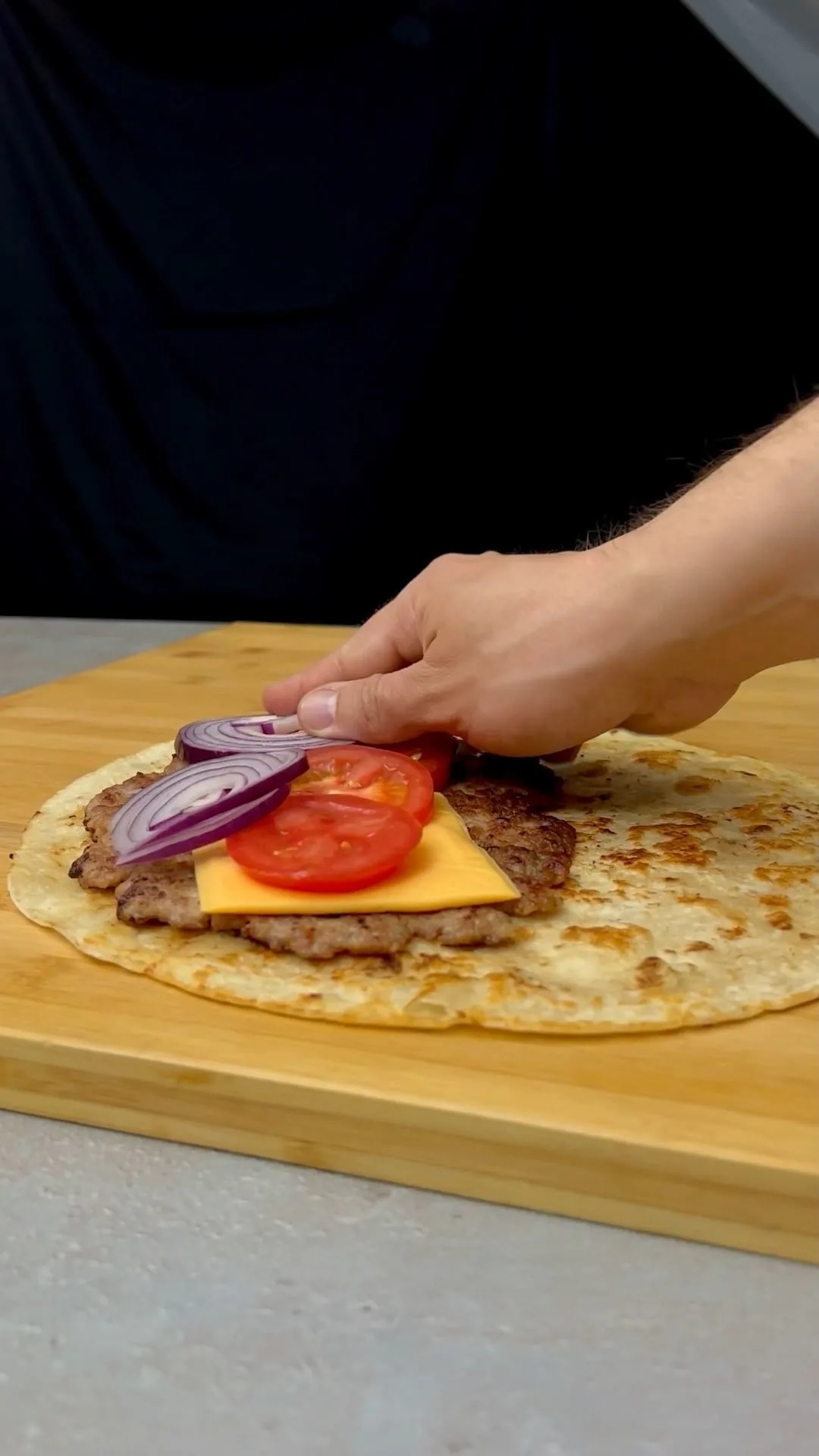 cheeseburger-quesadilla