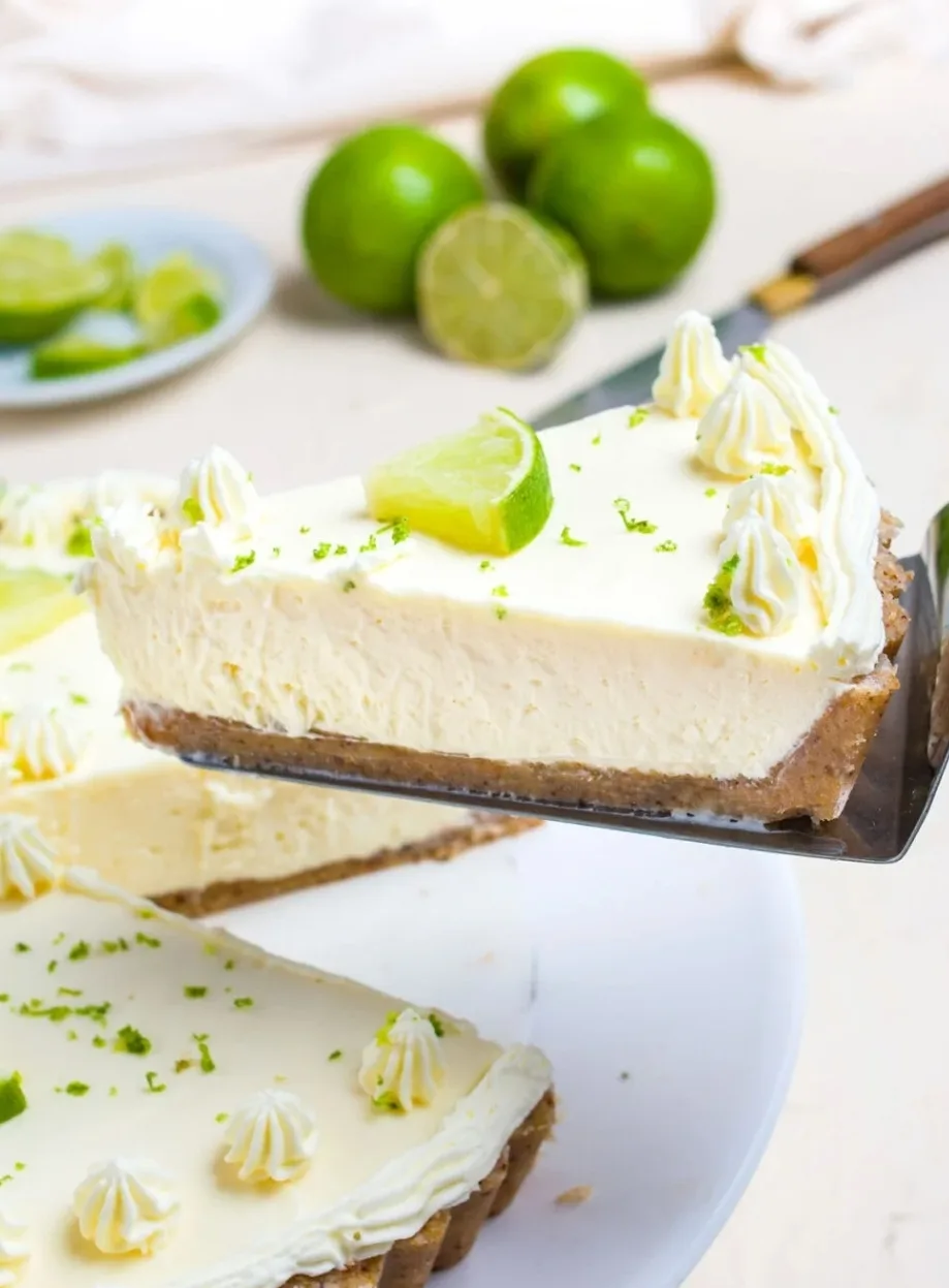 zesty-paradise:-coconut-flour-key-lime-pie-with-fluffy-whipped-cream