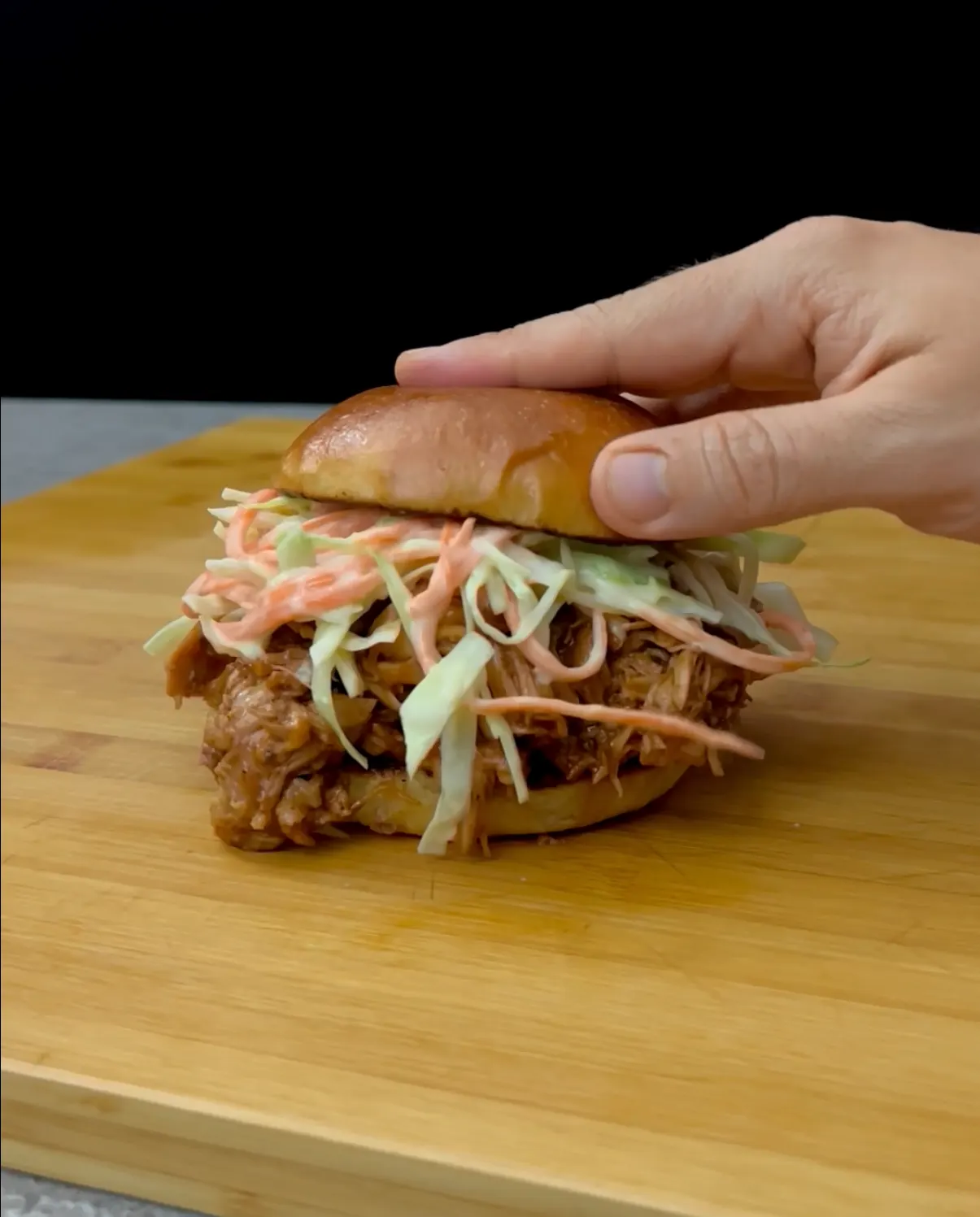 pulled-pork-burger