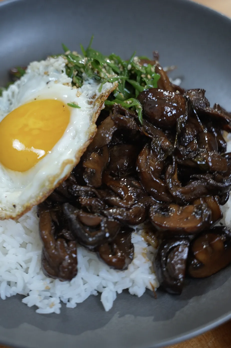 braised-mushrooms