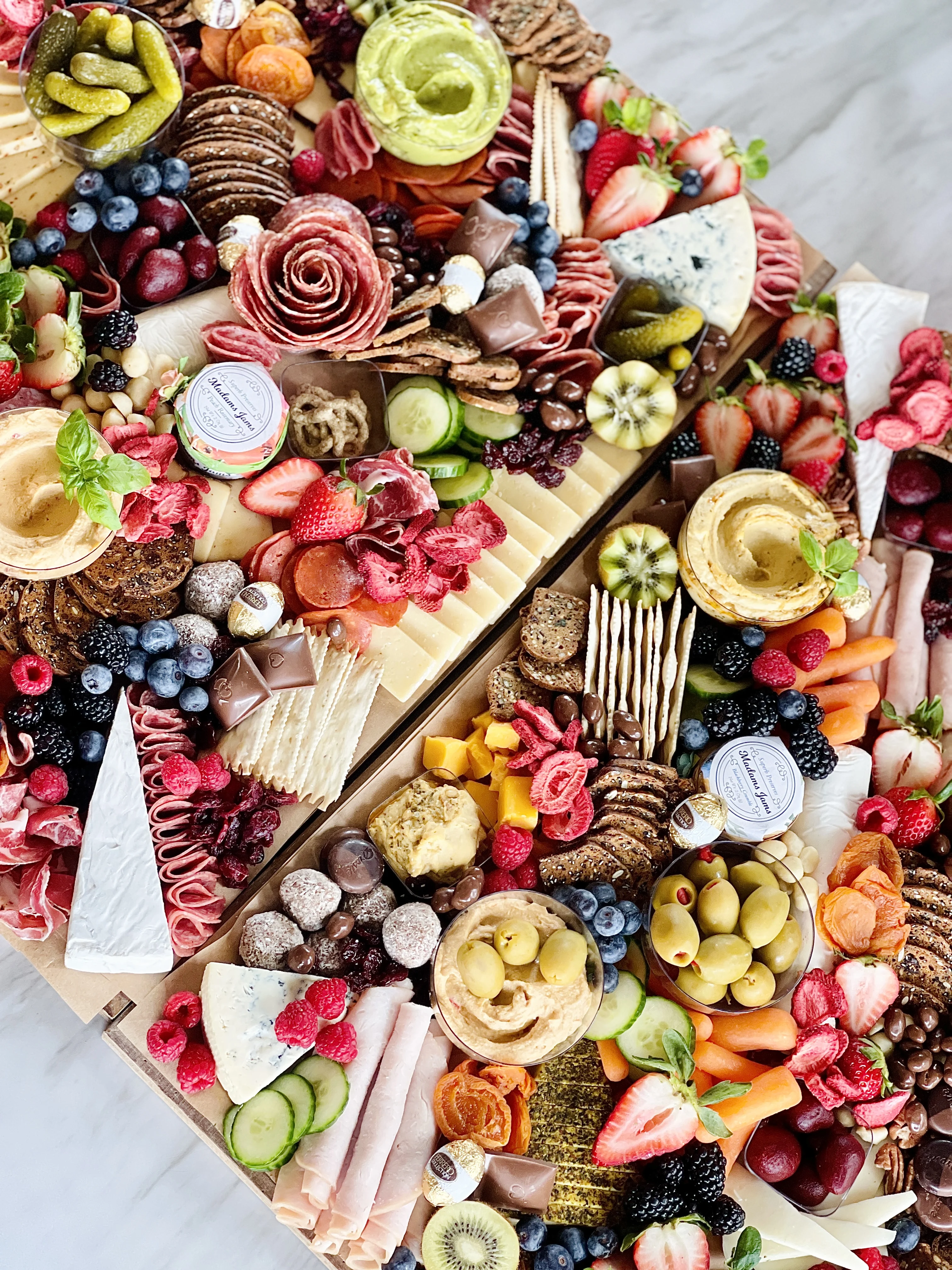 signature-grazing-boards-2