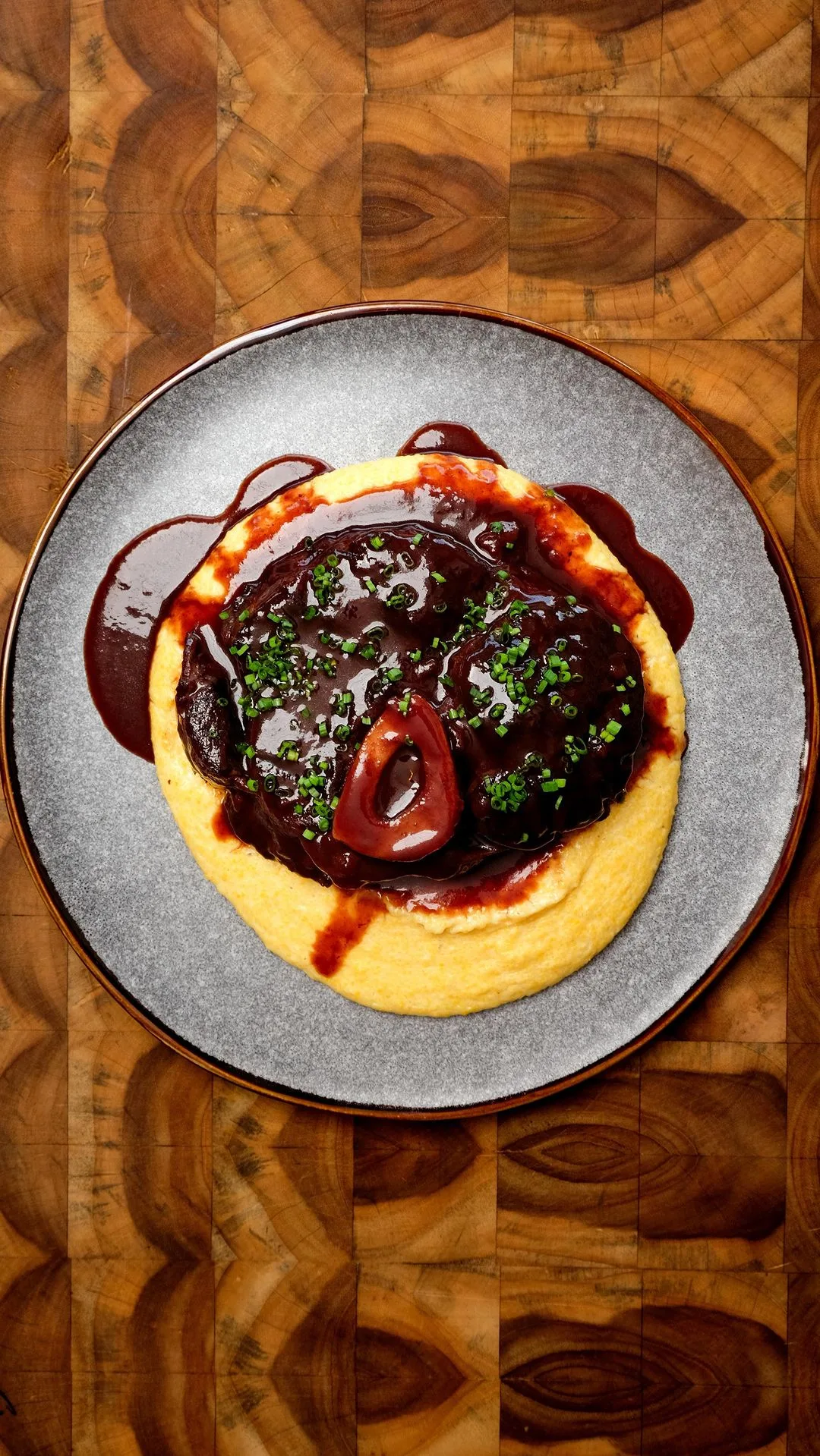 ossobuco-con-polenta-ossobuco-with-polenta