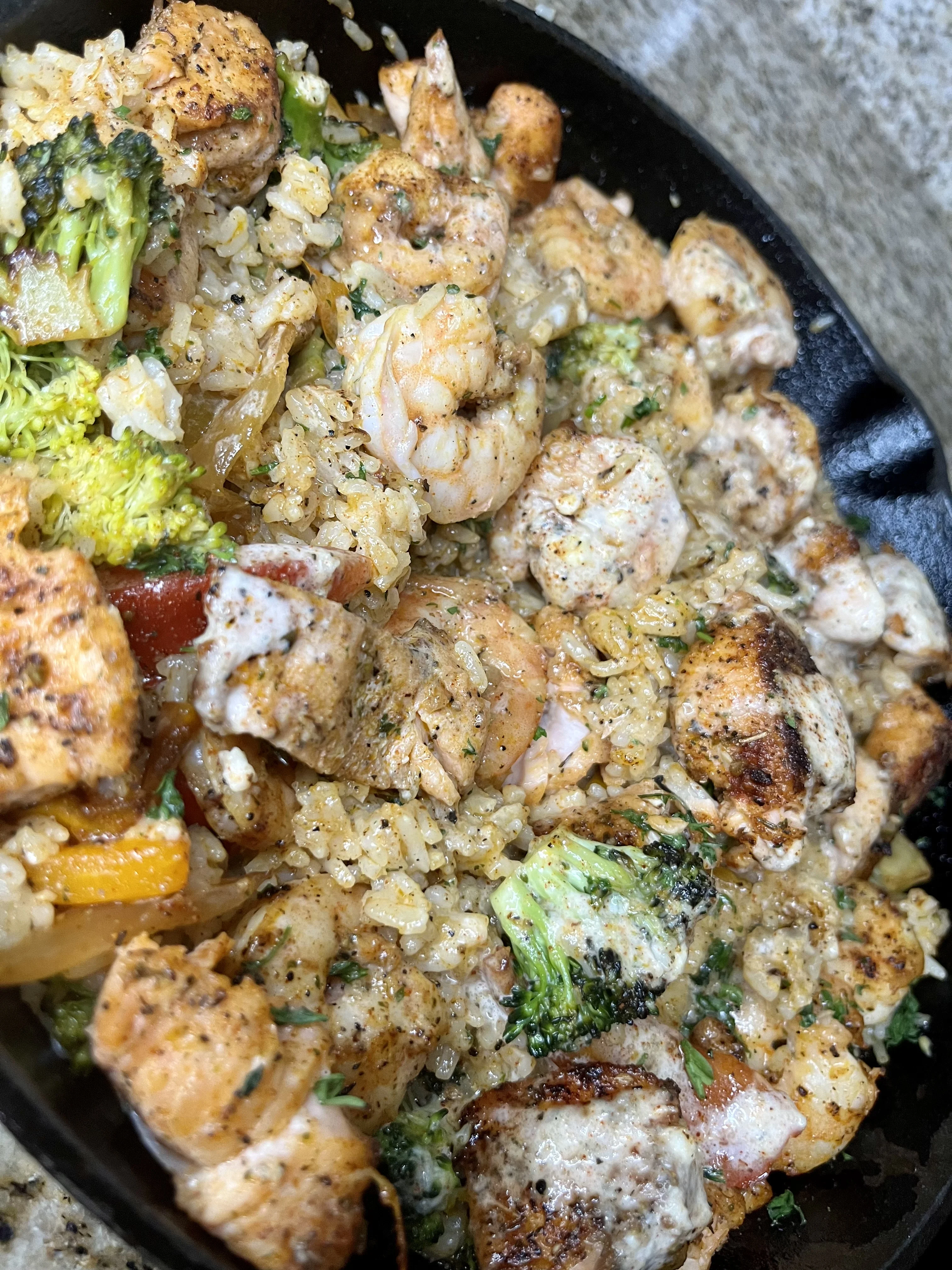 cajun-salmon-and-shrimp-fried-rice-creamy-sauce