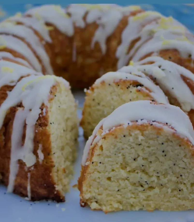 zesty-bliss:-keto-almond-flour-lemon-poppy-seed-cake