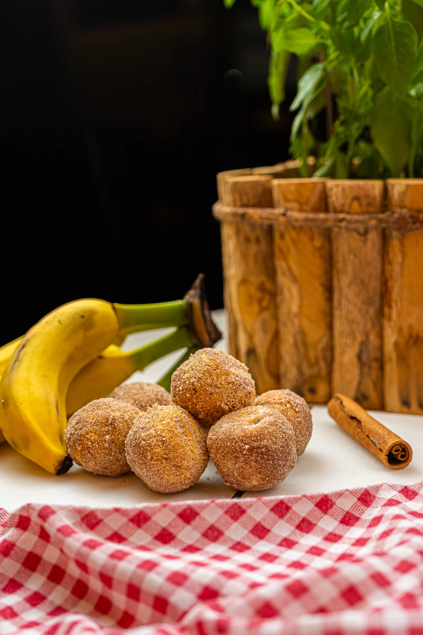 banana-donuts